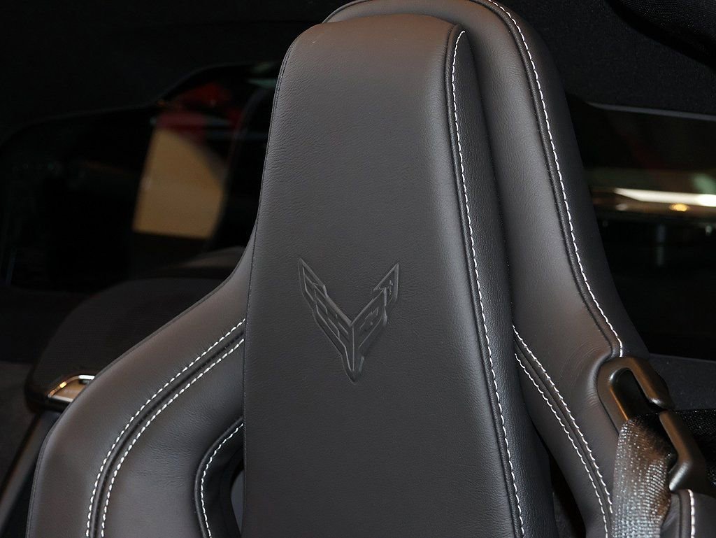 Used 2026 Chevrolet Corvette Stingray Coupe w/ 1LT image 39