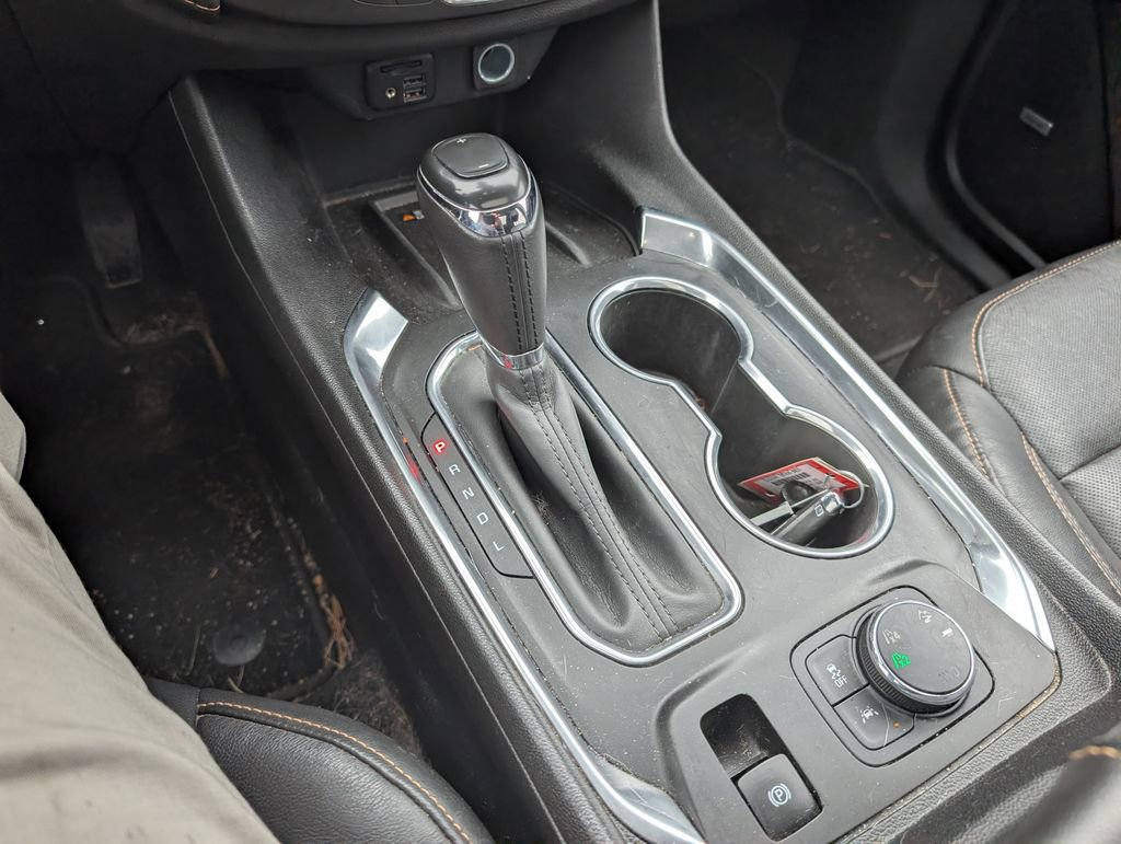 Used 2020 Chevrolet Traverse Premier w/ Redline Edition image 15