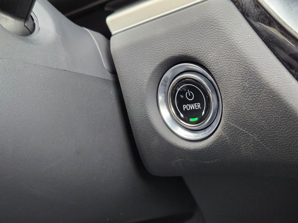 Certified 2025 Cadillac Lyriq Luxury w/ LPO, Floor Liner Package image 25