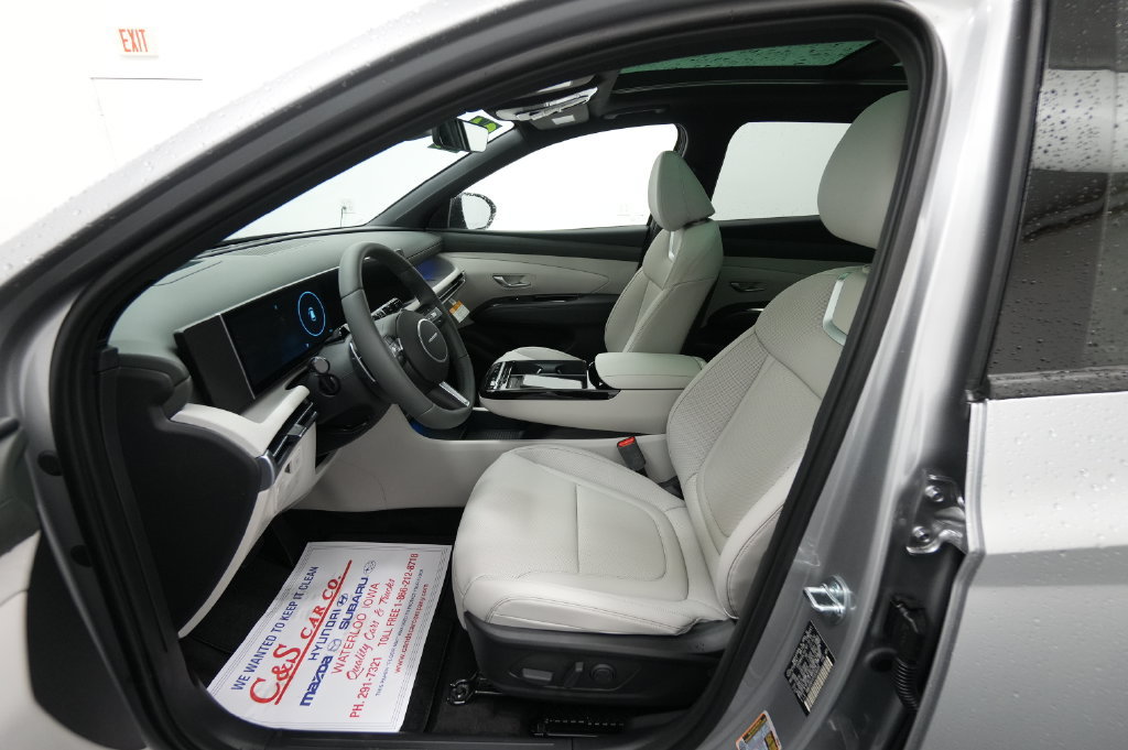 New 2026 Hyundai Tucson Limited w/ Tow & Go Package AWD/4WD image 14