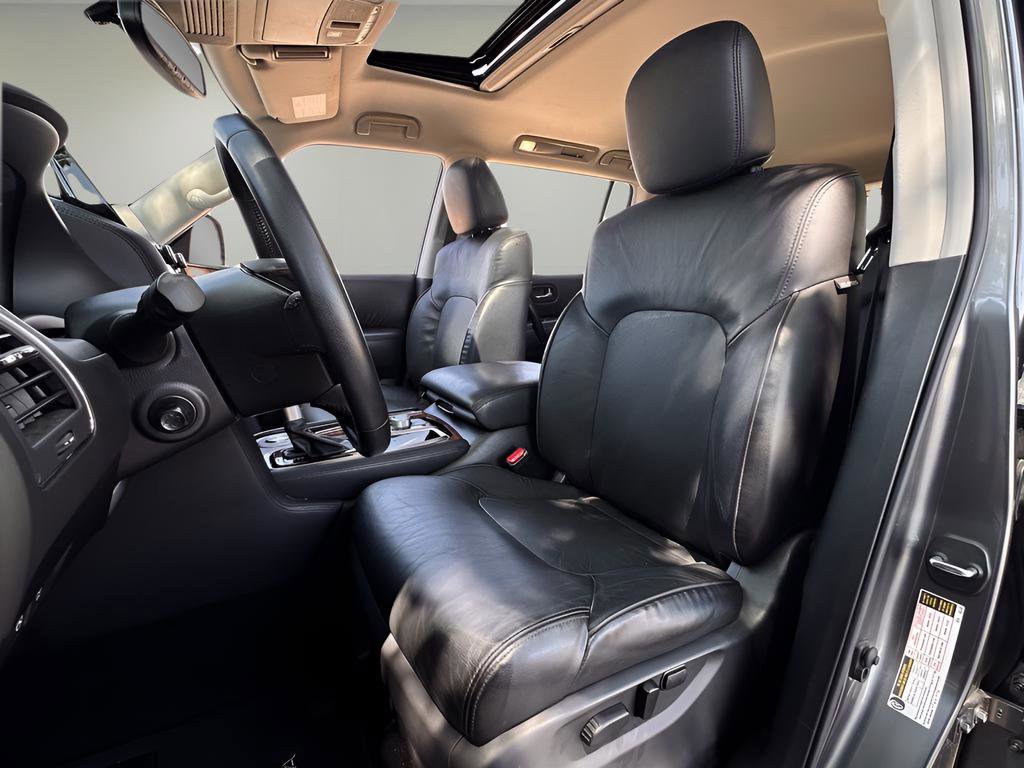 Used 2023 Nissan Armada SL w/ Captain's Chairs Package image 7