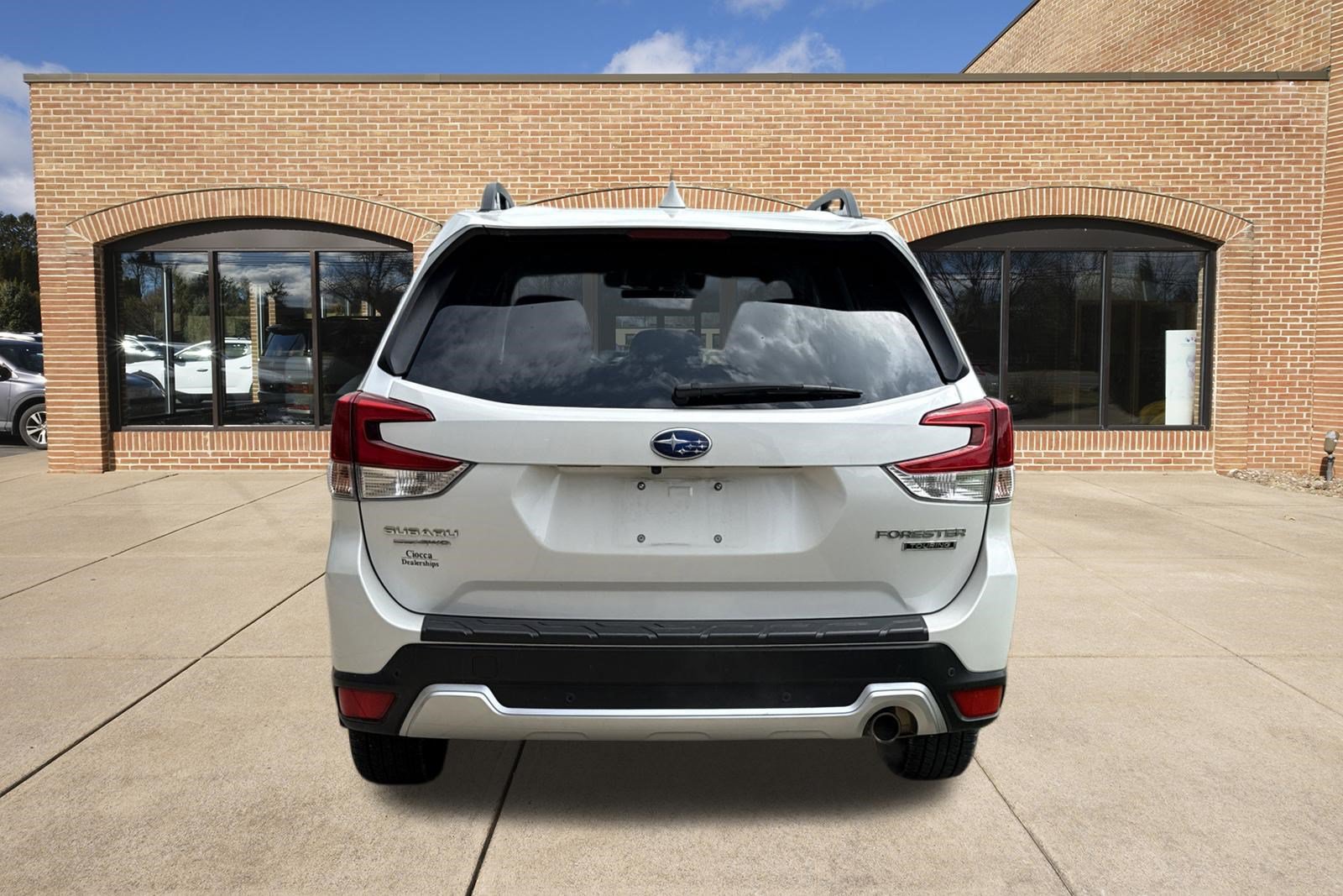 Used 2020 Subaru Forester Touring AWD/4WD image 6