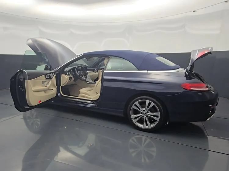 Used 2019 Mercedes-Benz C 300 4MATIC Cabriolet image 32