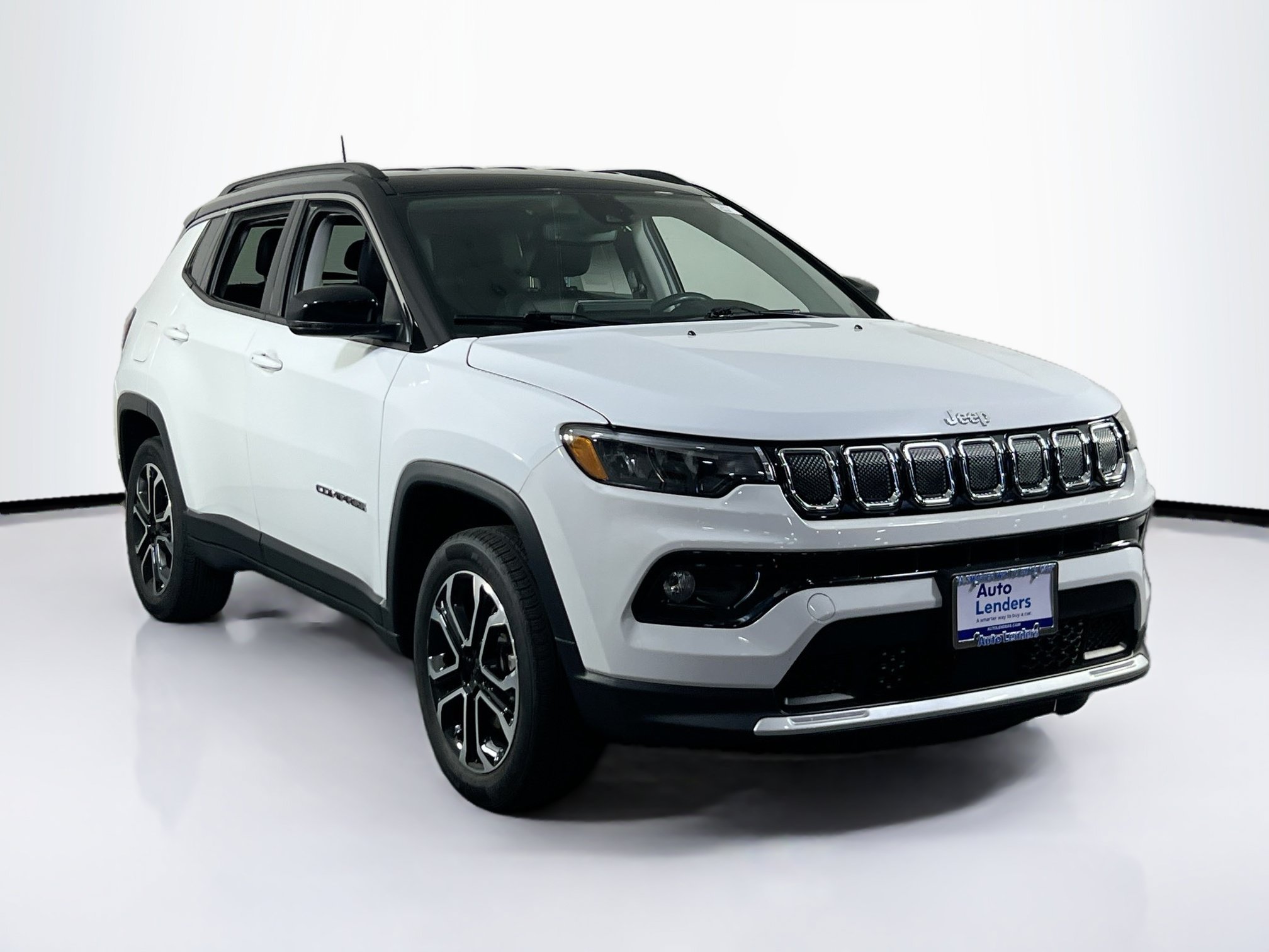 Used 2022 Jeep Compass Limited AWD/4WD image 3