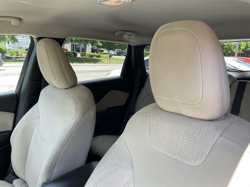 Used 2016 Jeep Cherokee Latitude FWD image 24