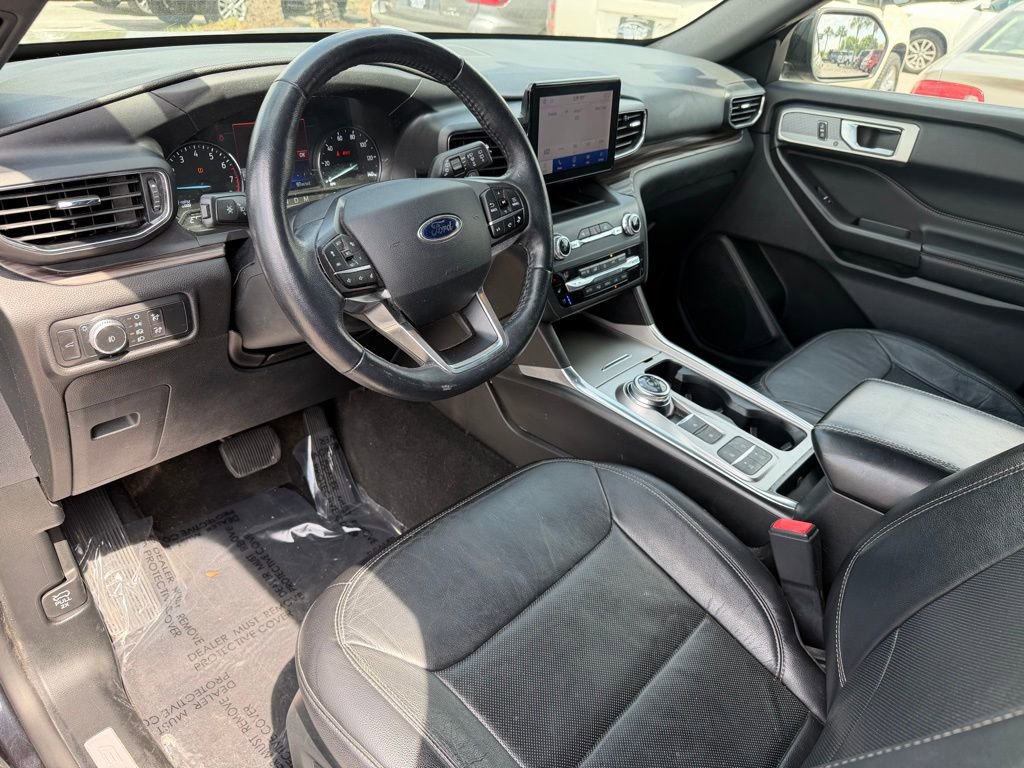 Used 2020 Ford Explorer Limited image 12