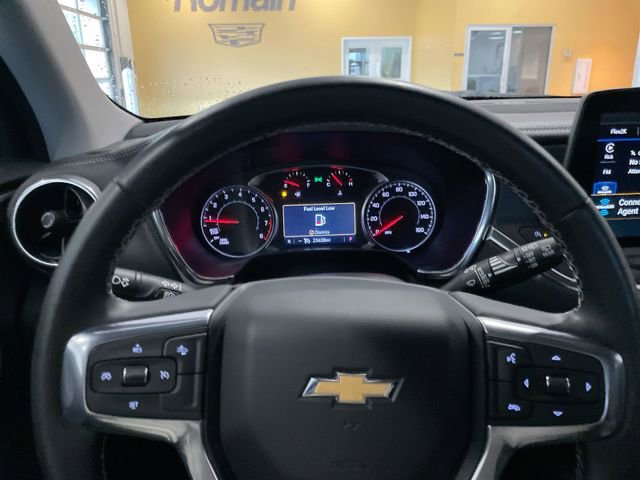 Used 2024 Chevrolet Blazer LT w/ Midnight/Sport Edition FWD image 21