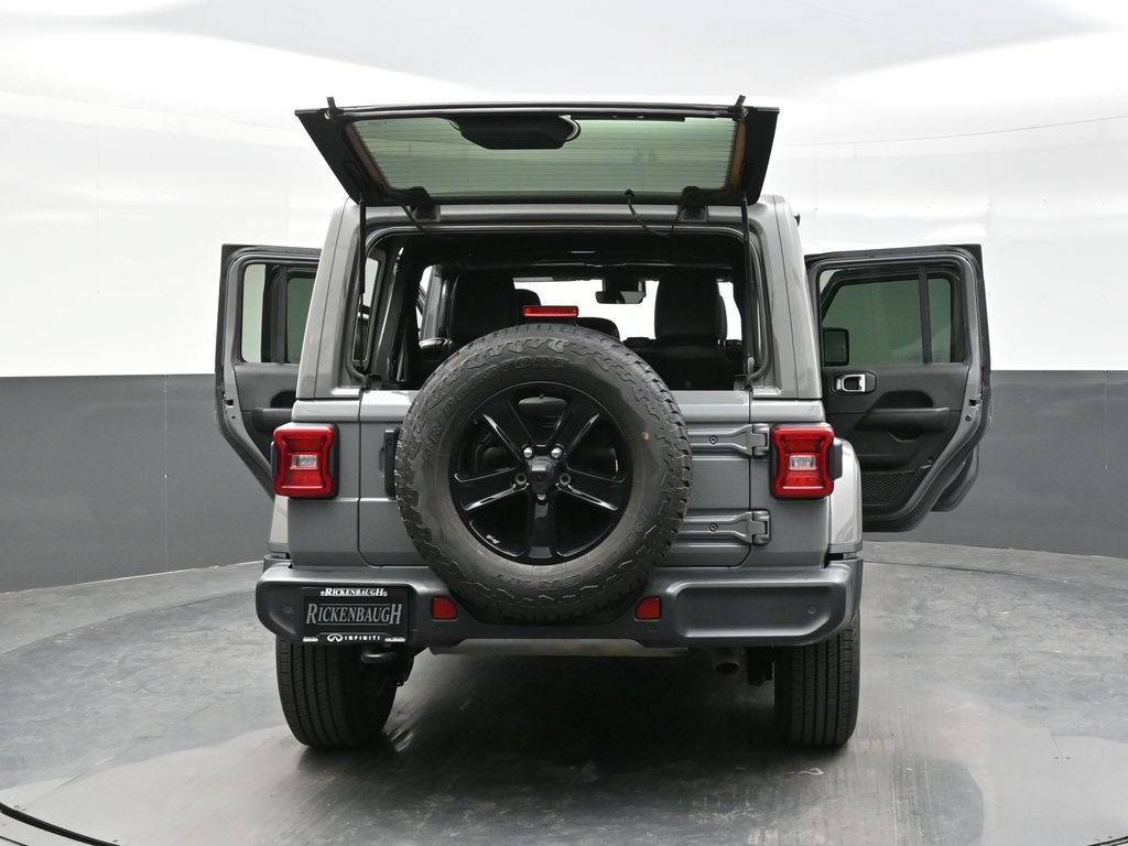 Used 2023 Jeep Wrangler Unlimited Sahara AWD/4WD image 46