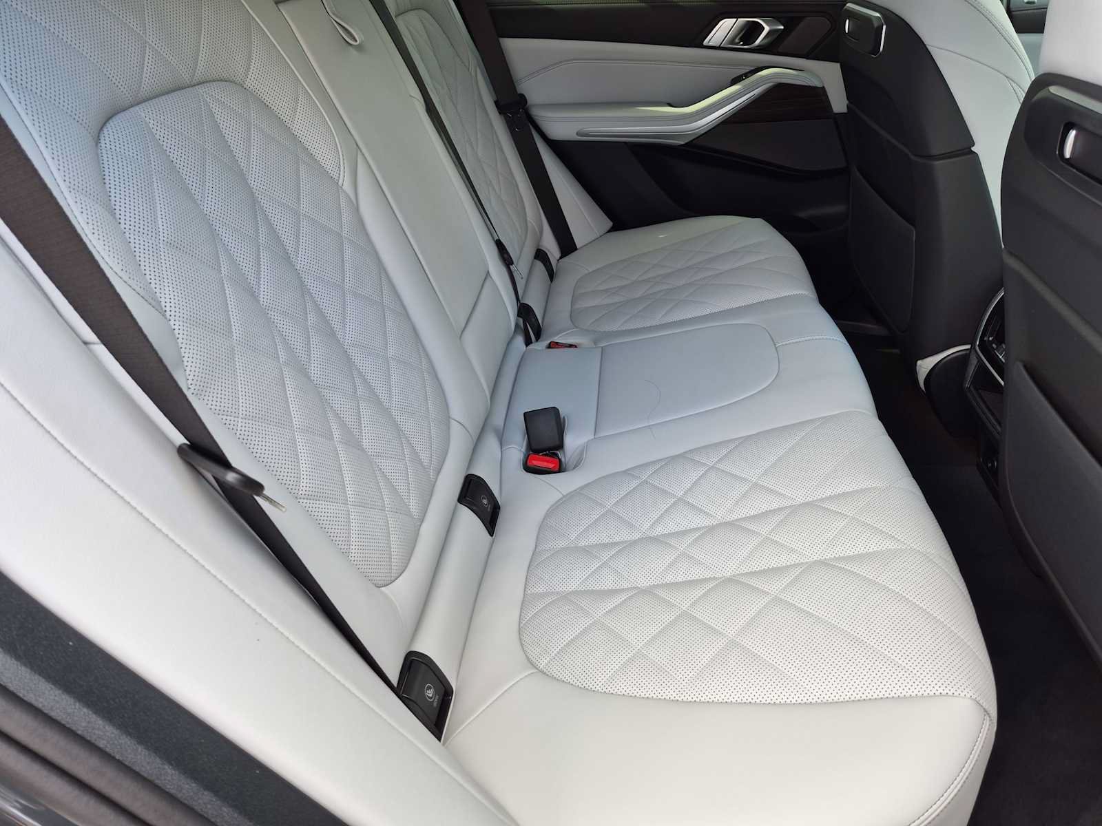 New 2026 BMW X5 xDrive50e AWD/4WD image 21
