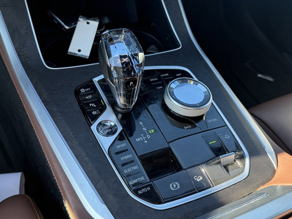 Used 2023 BMW X5 xDrive45e w/ Executive Package image 27