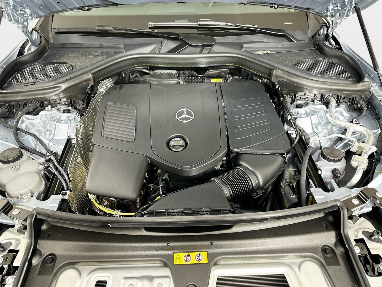 Used 2026 Mercedes-Benz GLC 300 4MATIC image 36