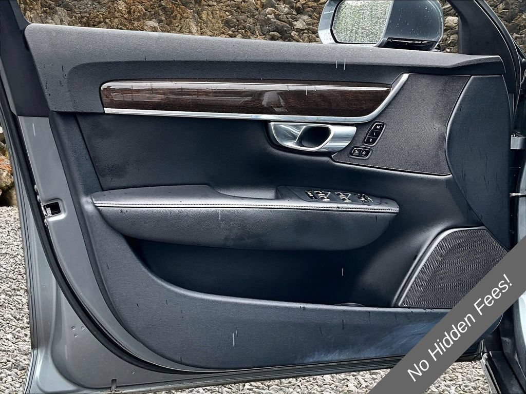 Used 2019 Volvo S90 T5 Momentum FWD image 21