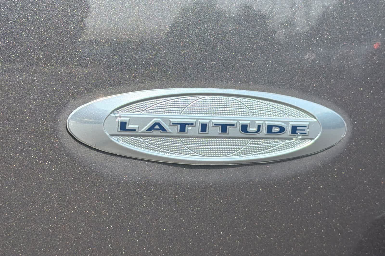 Used 2016 Jeep Compass Latitude AWD/4WD image 12