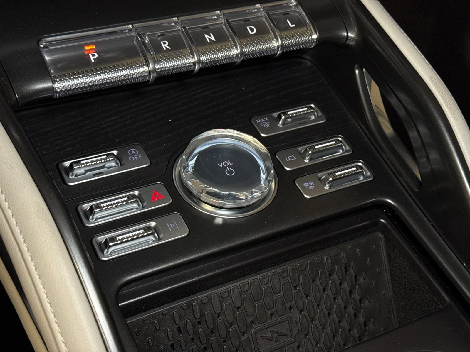 New 2026 Lincoln Nautilus Reserve AWD/4WD image 25