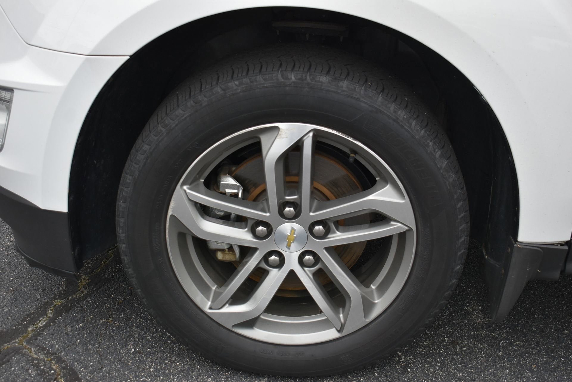 Used 2016 Chevrolet Equinox LTZ w/ Enhanced Convenience Package FWD image 10
