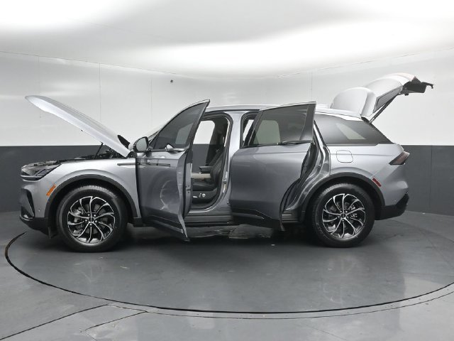 Certified 2024 Lincoln Nautilus Premier w/ Equipment Group 102A AWD/4WD image 57