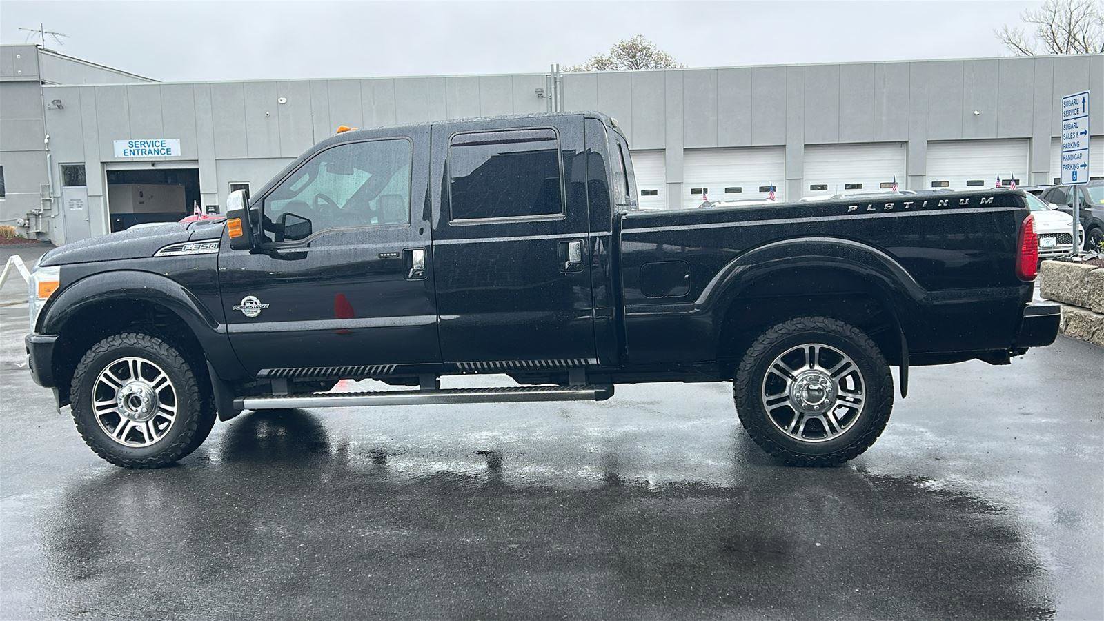 Used 2016 Ford F350 Platinum w/ Platinum Package AWD/4WD image 4