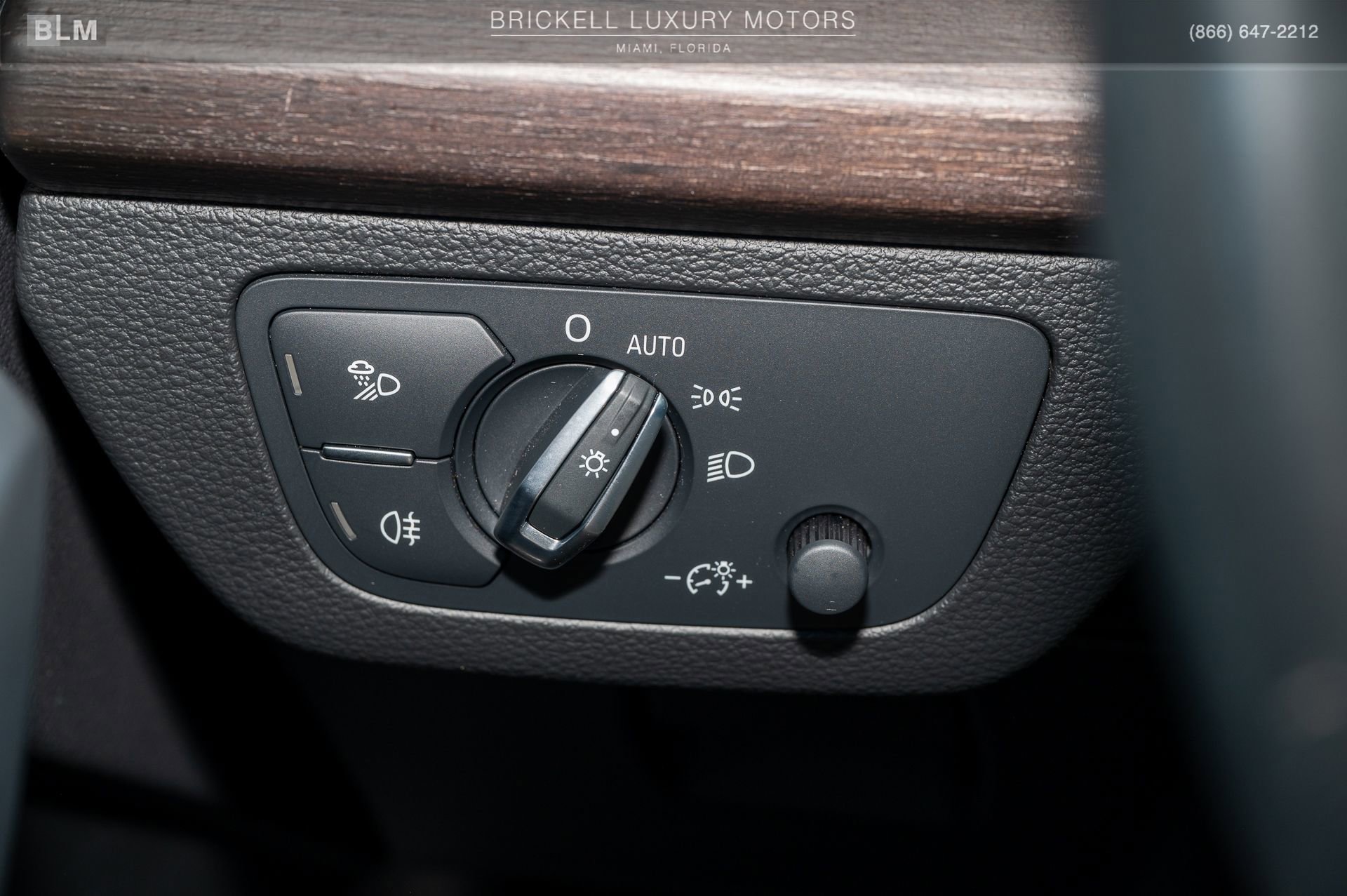 Used 2021 Audi Q5 2.0T Premium w/ Convenience Package image 30