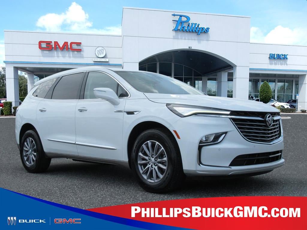 Used 2023 Buick Enclave Essence w/ Trailering Package, 5000 lbs. FWD image 1
