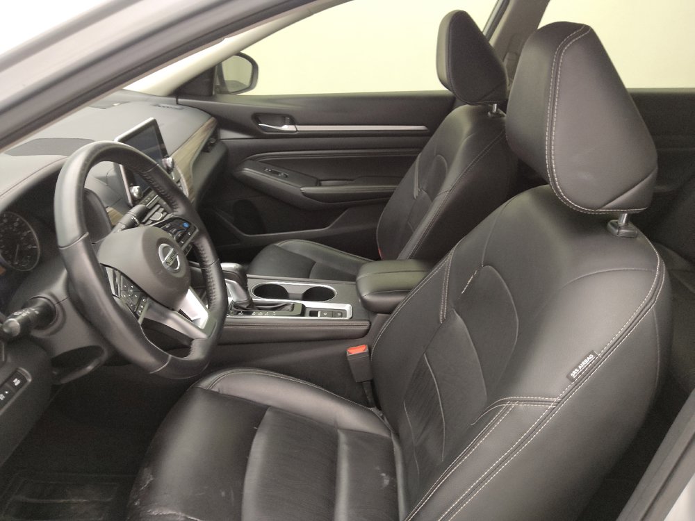 Used 2019 Nissan Altima 2.5 SL FWD image 17