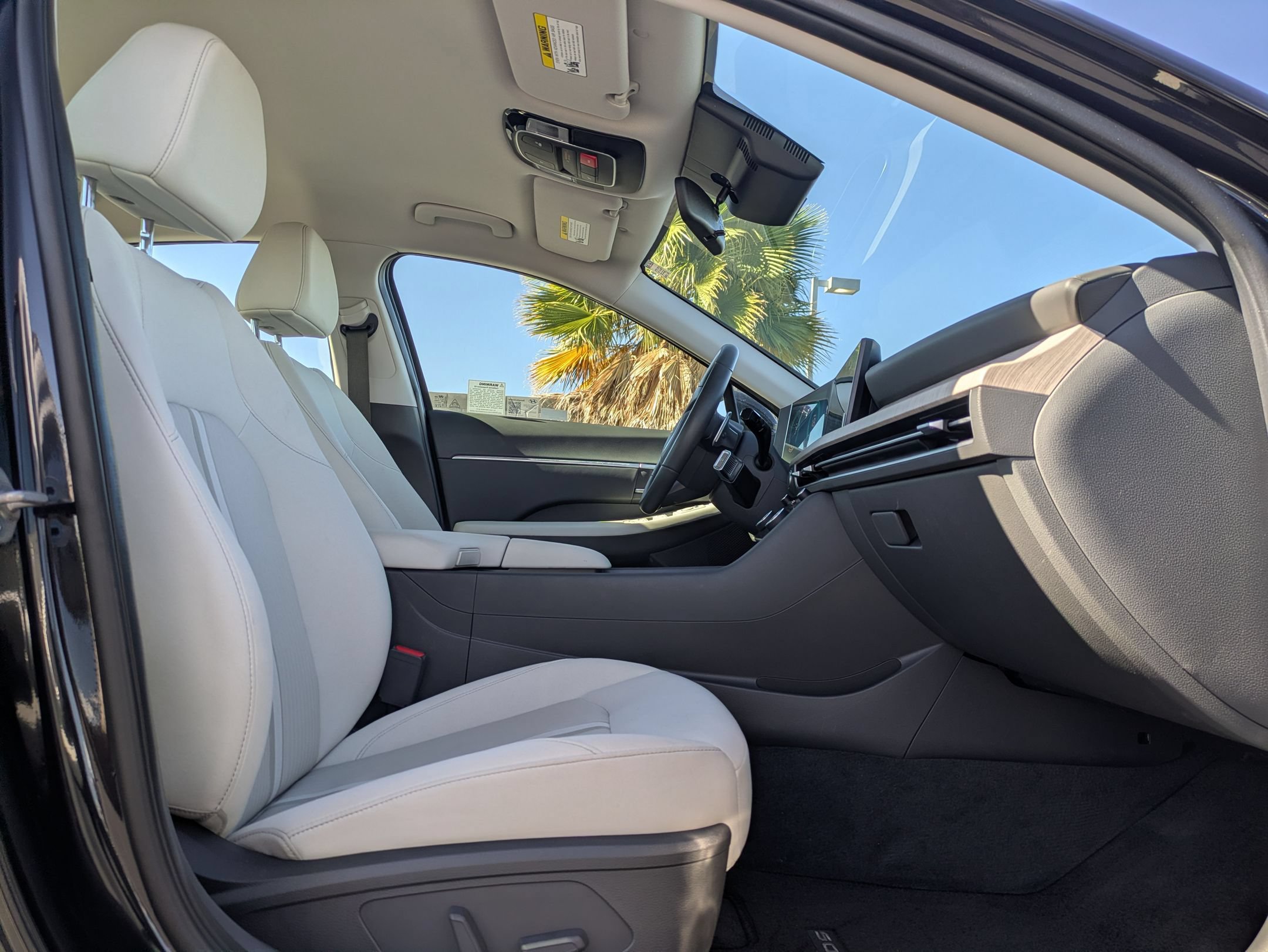 Certified 2025 Hyundai Sonata SEL FWD image 11