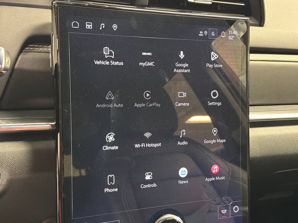 New 2027 GMC Terrain Elevation w/ Elevation Premium Package FWD image 32