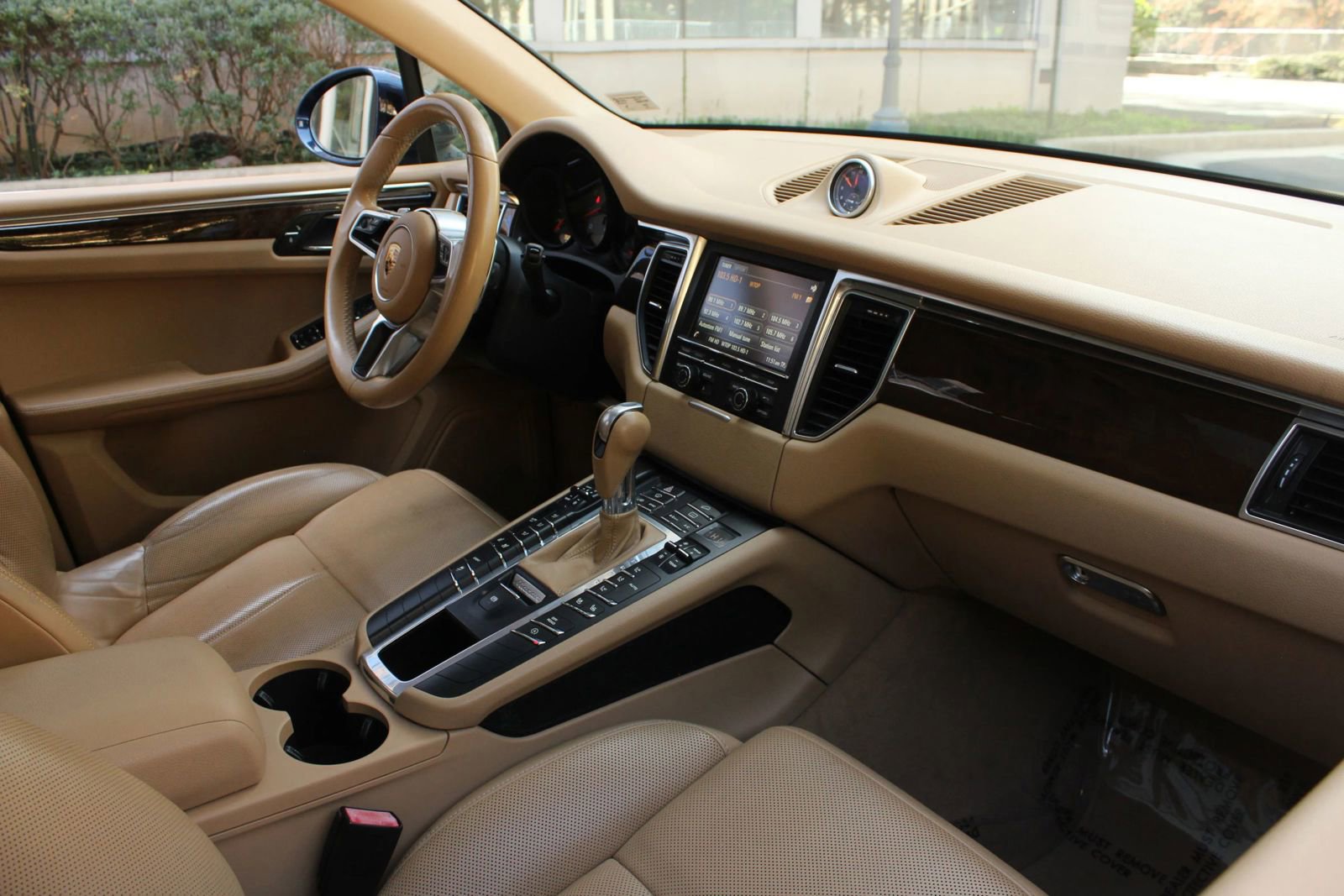 Used 2016 Porsche Macan S w/ Premium Package Plus image 27