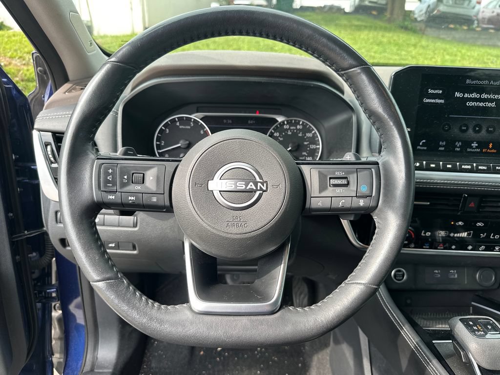 Used 2023 Nissan Rogue SL w/ SL Premium Package FWD image 45