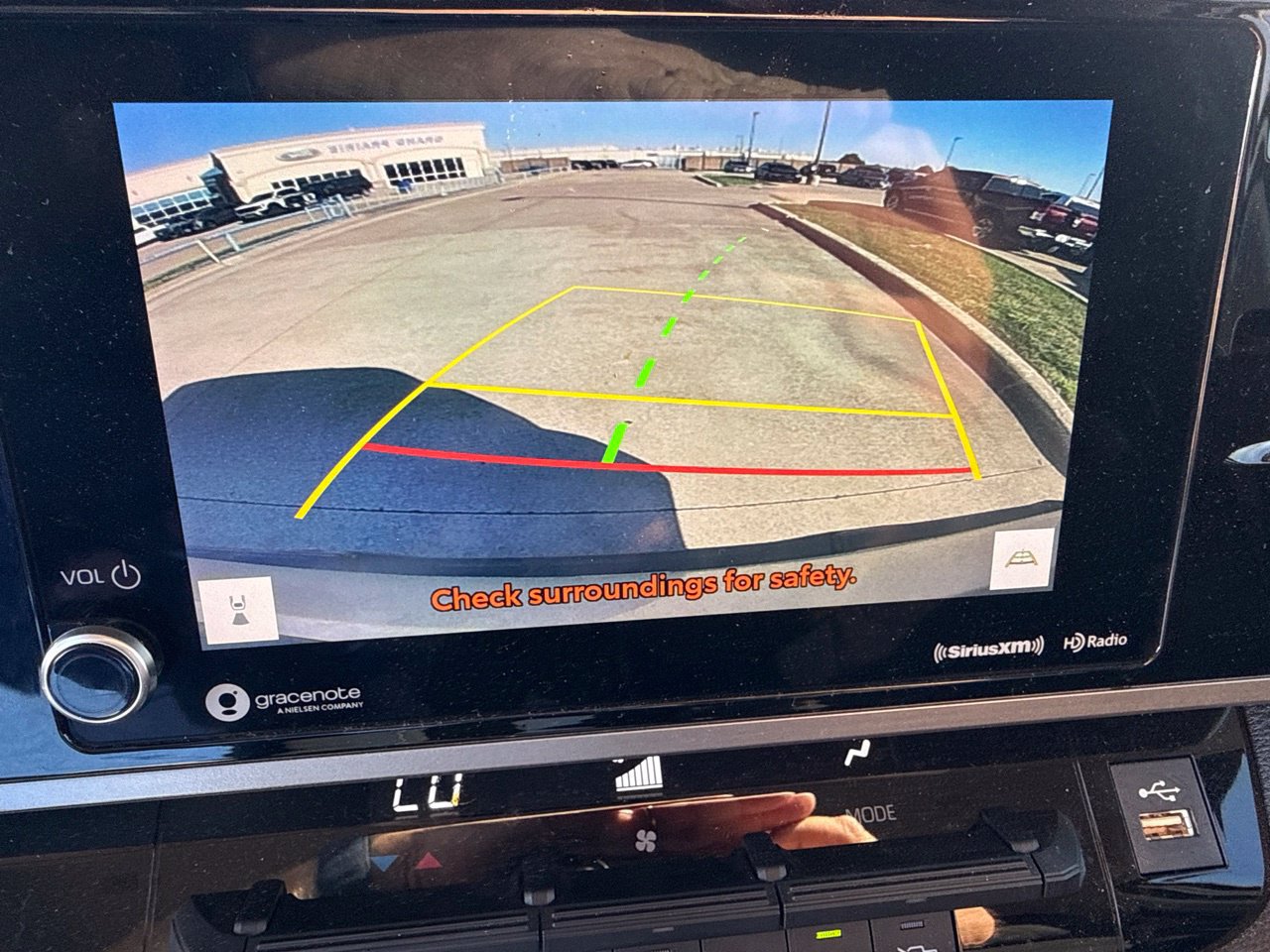 Used 2022 Toyota Tundra SR5 AWD/4WD image 26
