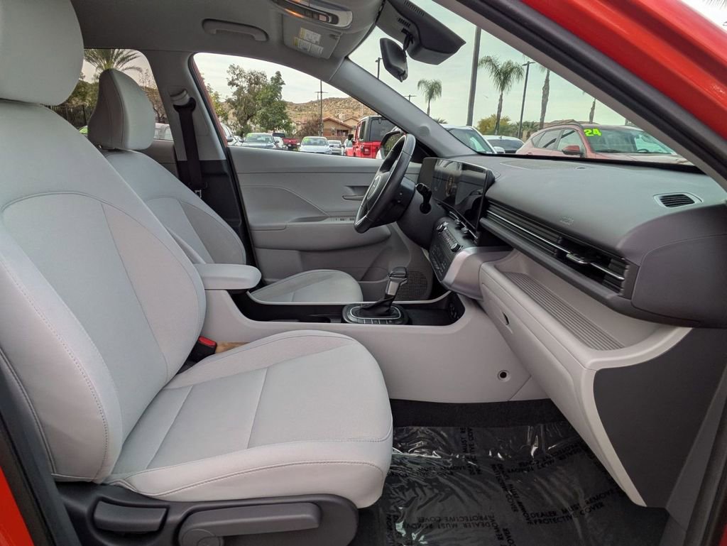 Certified 2024 Hyundai Kona SEL image 29