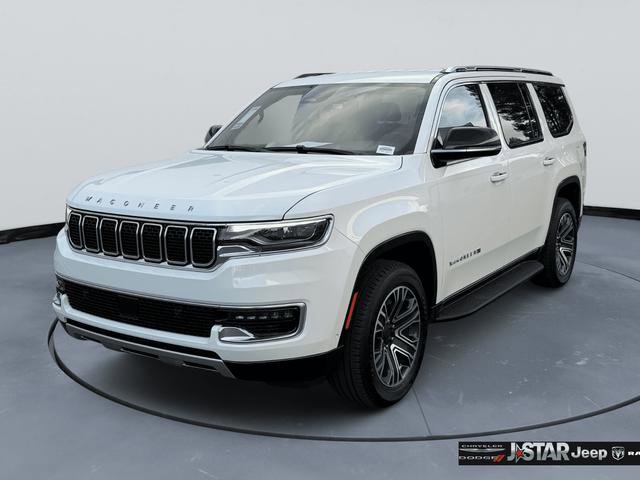 Used 2023 Jeep Wagoneer Series III w/ Flexible Seating Group RWD image 1