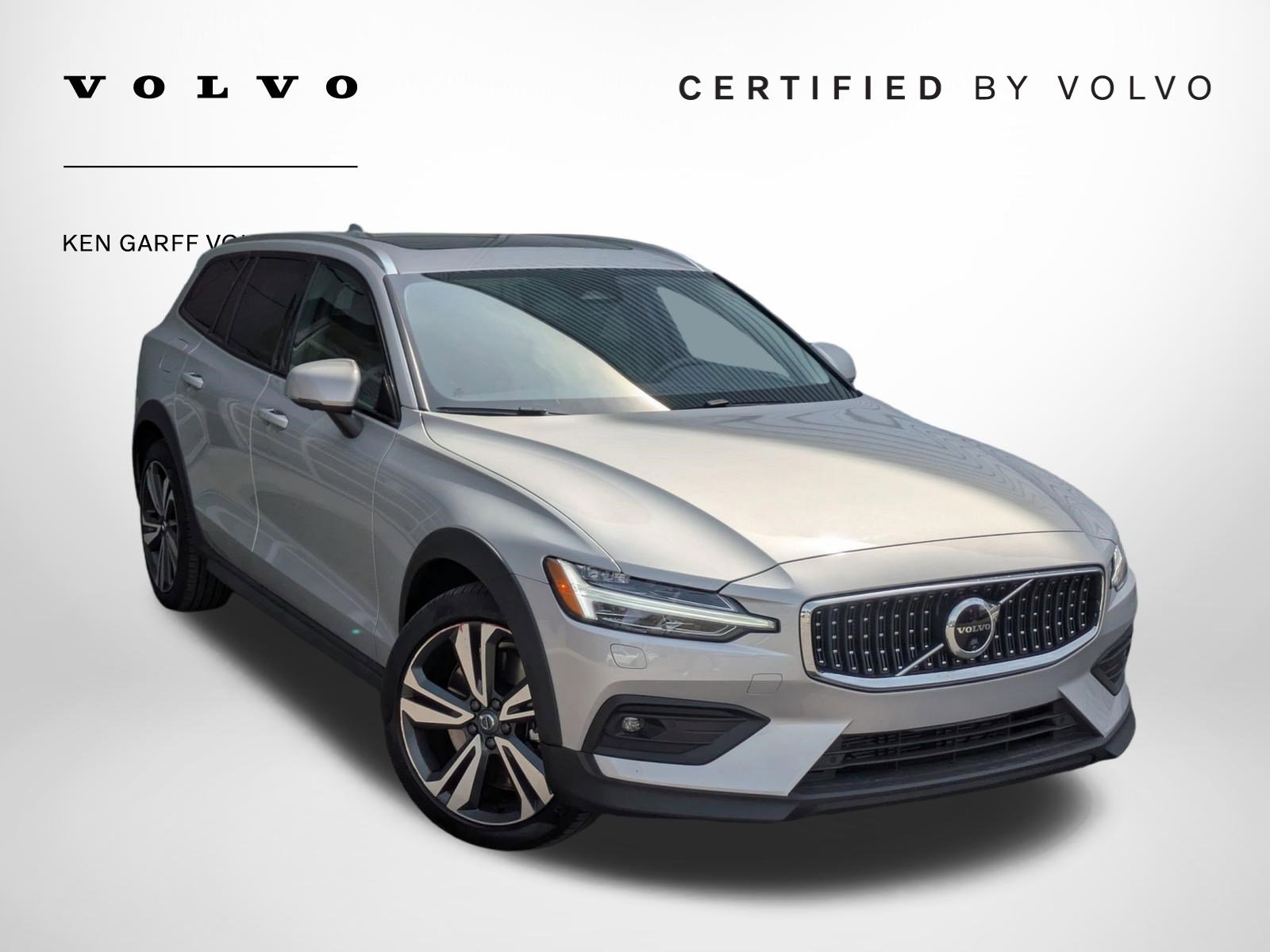 Used 2025 Volvo V60 B5 Cross Country Plus AWD/4WD image 1