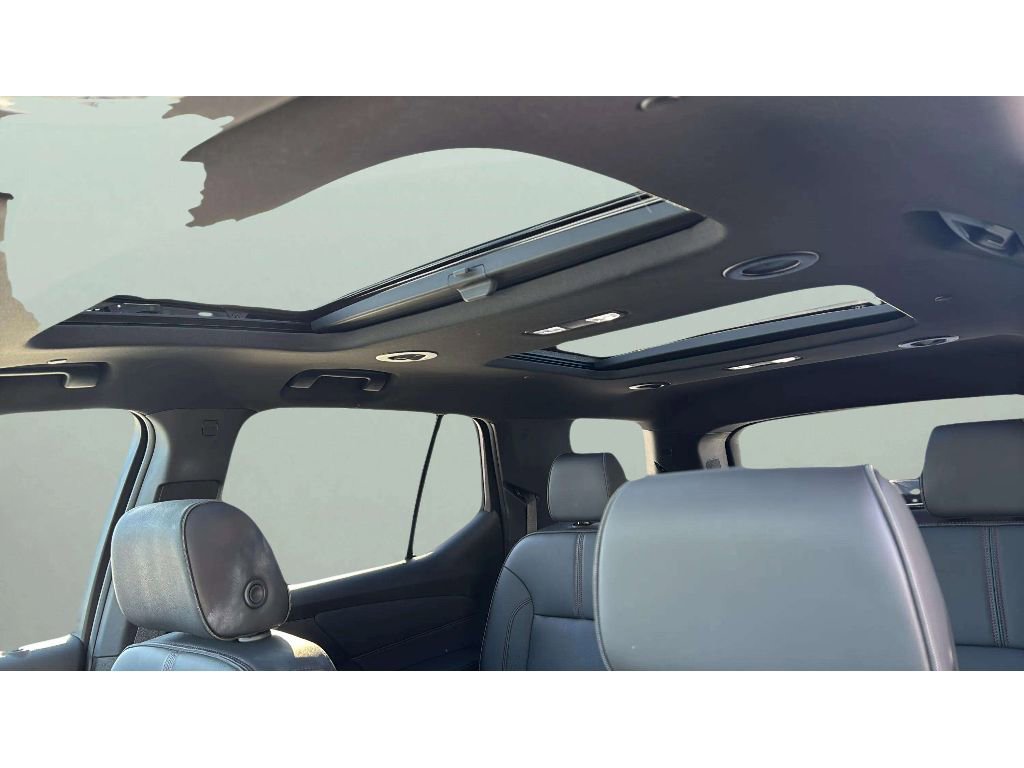 Used 2023 Chevrolet Traverse RS w/ LPO, Floor Liner Package image 10