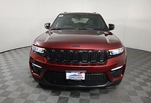 New 2025 Jeep Grand Cherokee Limited image 3