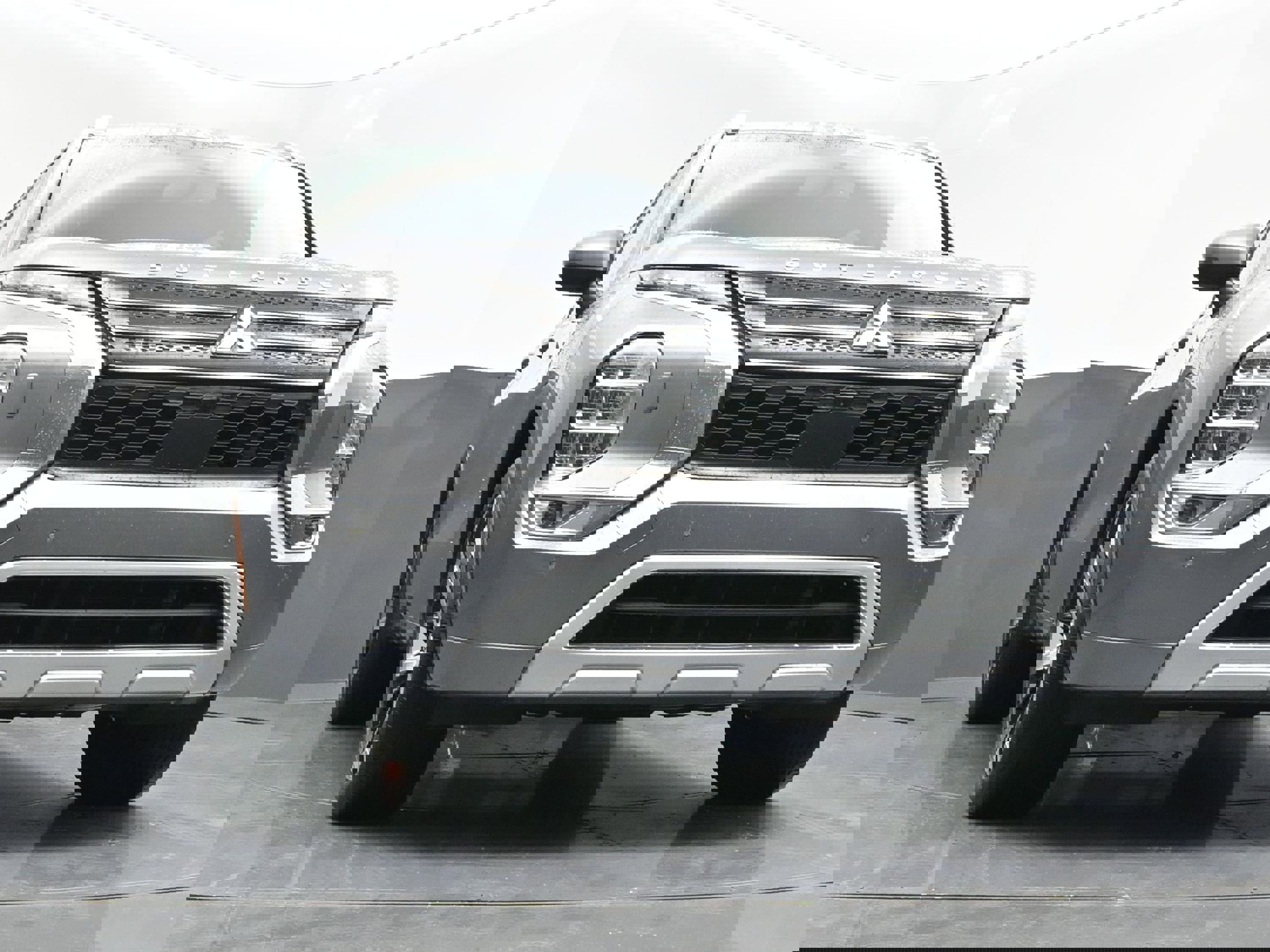 Used 2022 Mitsubishi Outlander SEL image 43