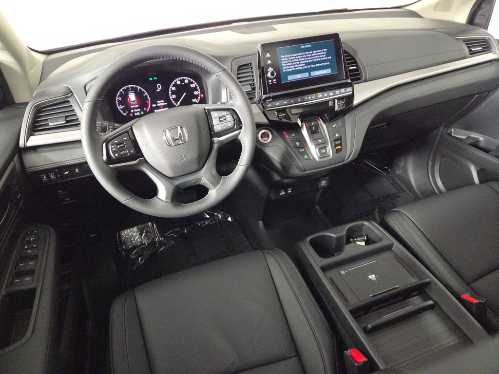 New 2026 Honda Odyssey Touring image 13