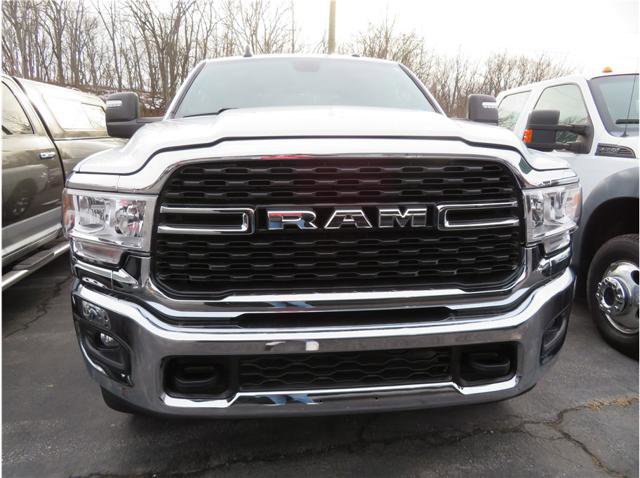 Used 2024 RAM 2500 Big Horn AWD/4WD image 34