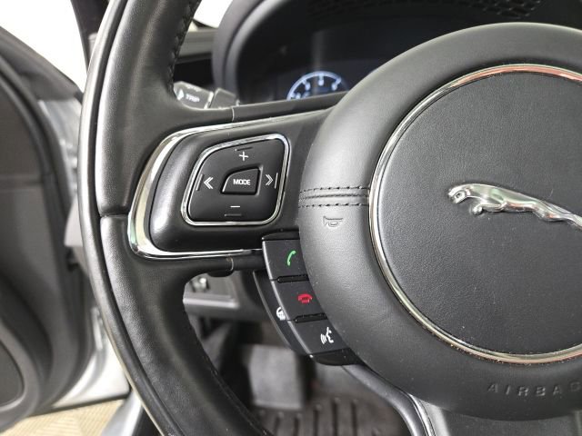 Used 2018 Jaguar XJ R-Sport AWD/4WD image 24