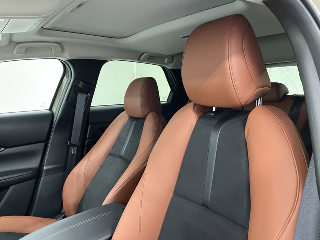 Certified 2025 MAZDA CX-30 Carbon AWD/4WD image 19