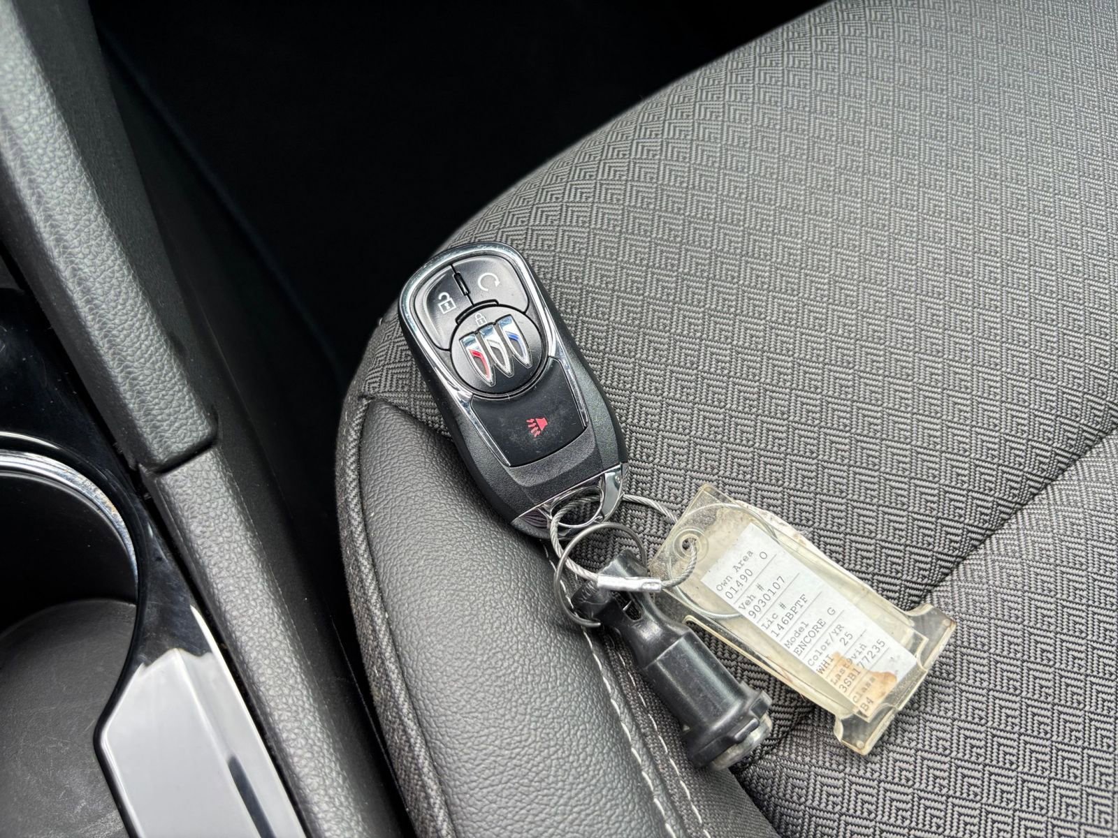Used 2025 Buick Encore GX Preferred FWD image 21