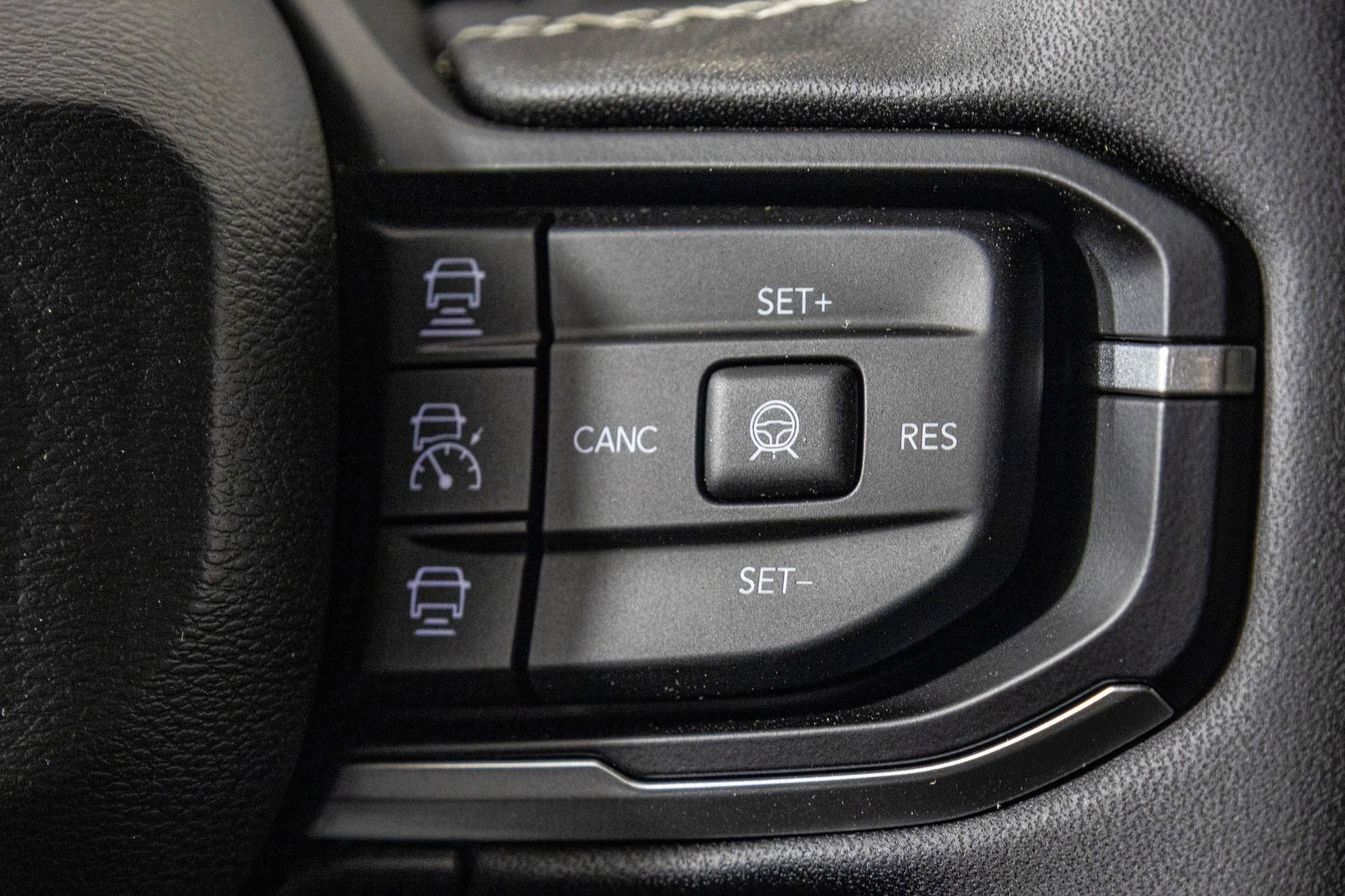 New 2026 Jeep Cherokee Laredo AWD/4WD image 28