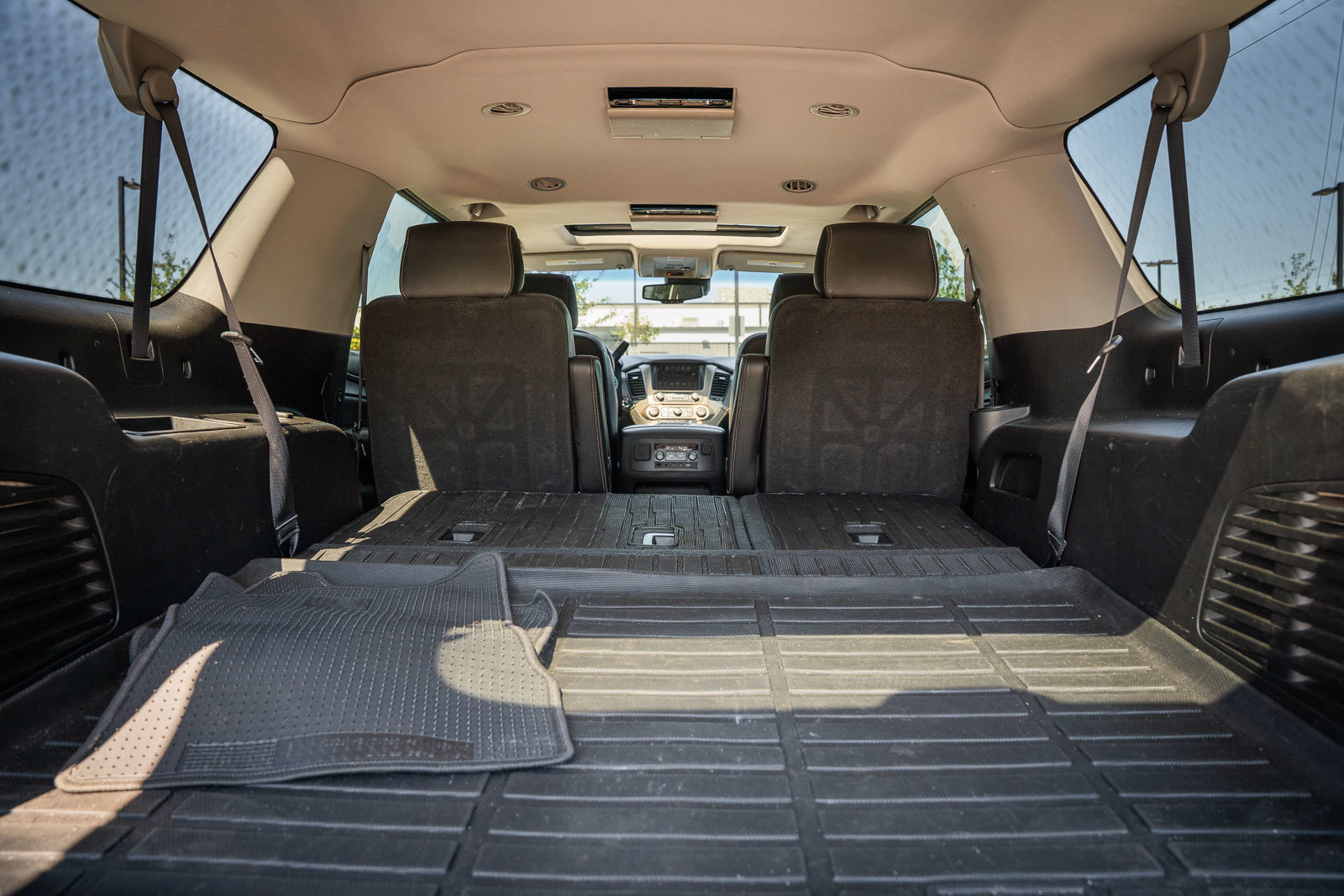 Used 2018 GMC Yukon XL Denali w/ Open Road Package AWD/4WD image 24