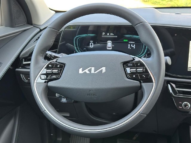 New 2026 Kia Niro EX FWD image 7