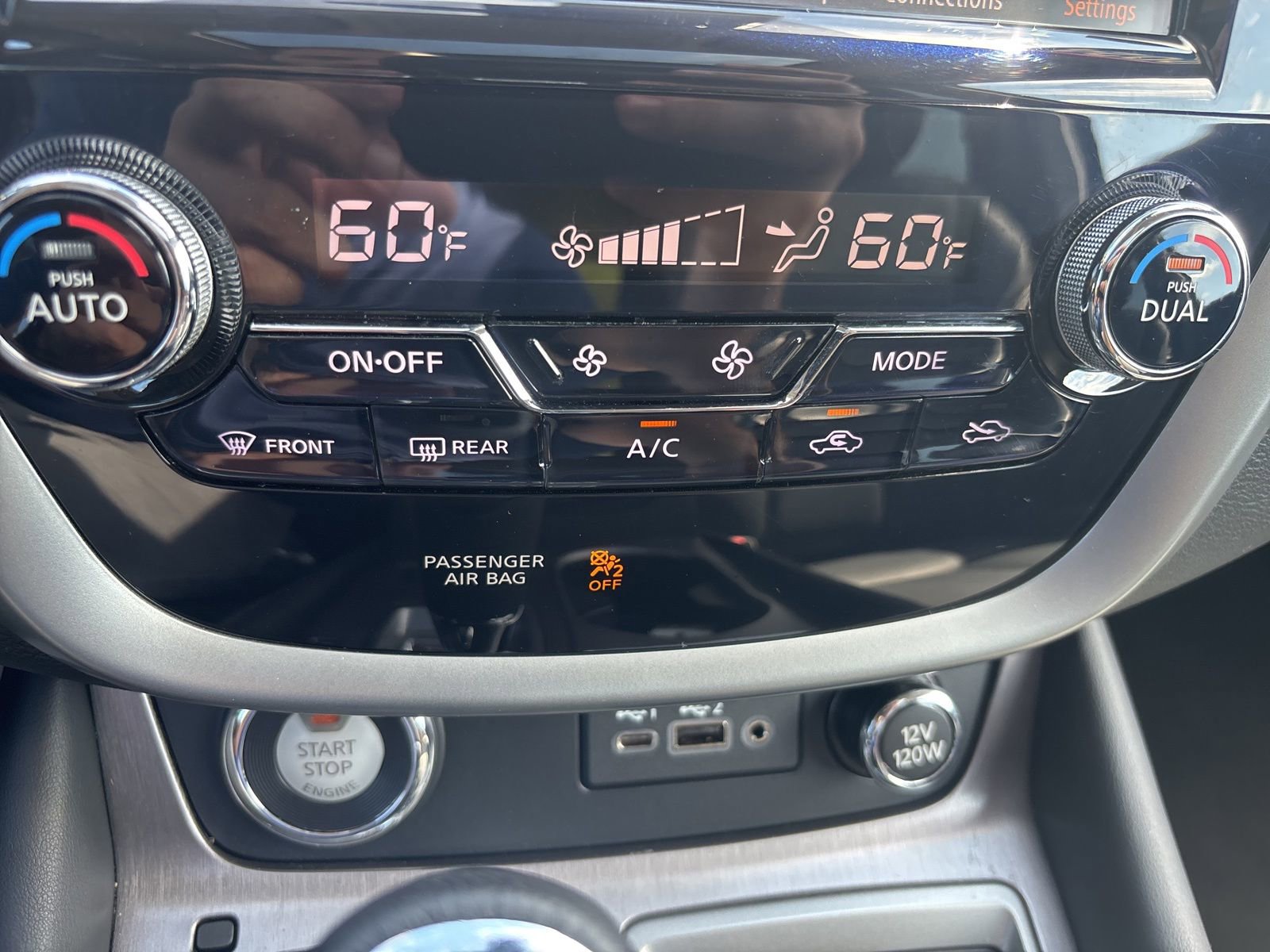 Used 2024 Nissan Murano SL image 19