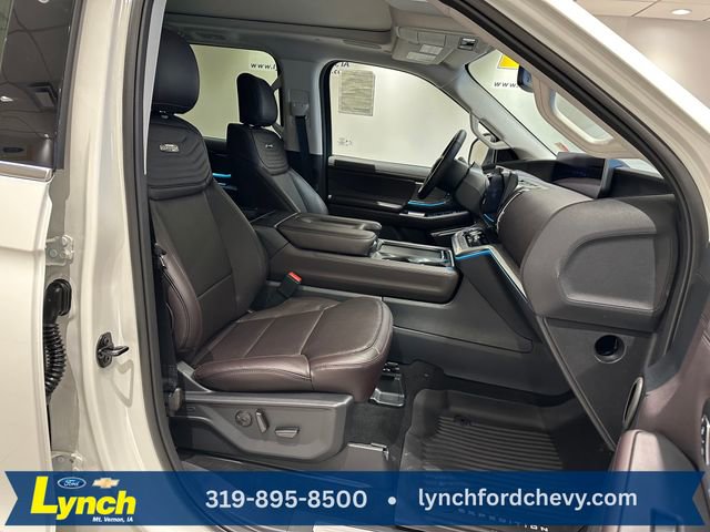 New 2025 Ford Expedition Platinum w/ Platinum Ultimate Package image 9