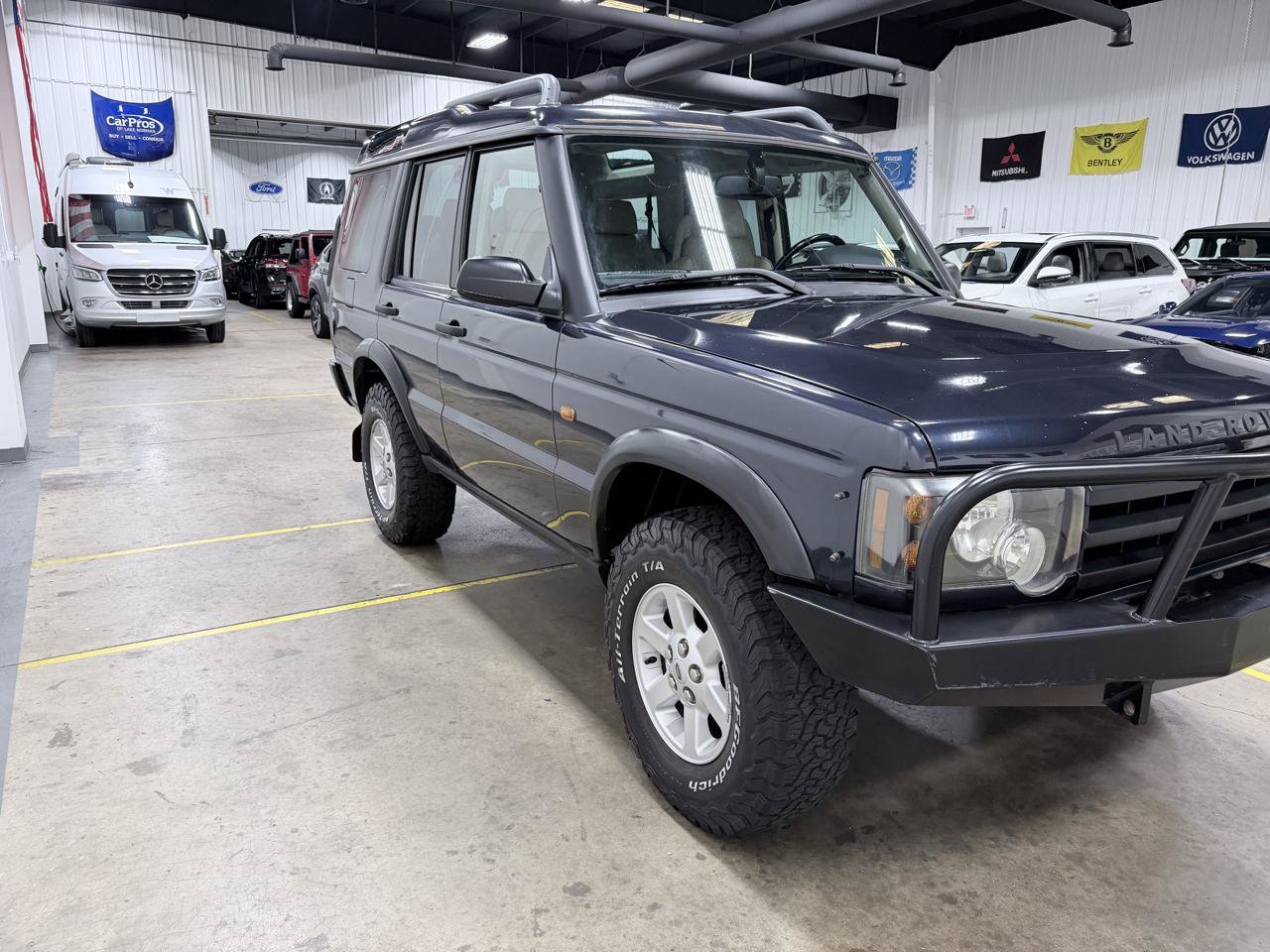 Used 2004 Land Rover Discovery S AWD/4WD image 17