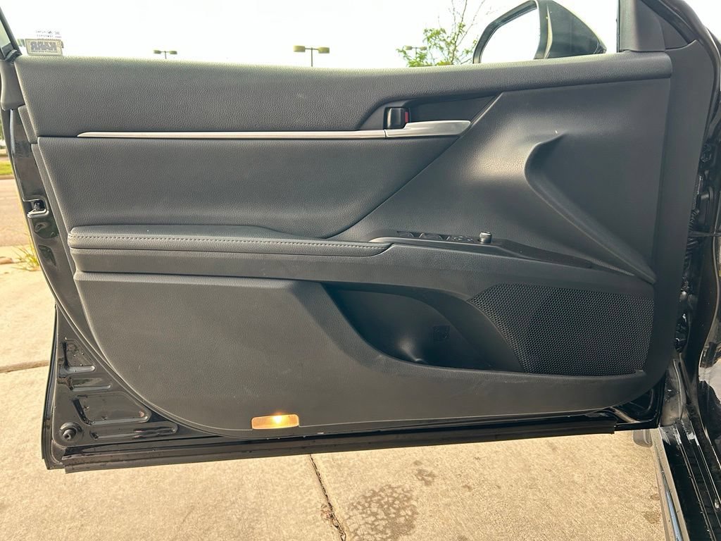 Used 2022 Toyota Camry XSE w/ TRD Appearance Package (TMS) FWD image 12