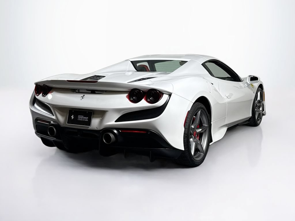 Certified 2022 Ferrari F8 Tributo RWD image 9