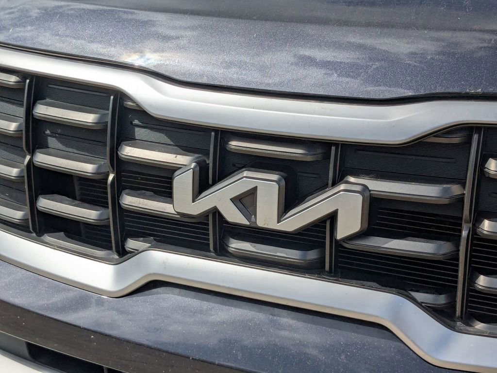 Used 2025 Kia Telluride S image 7