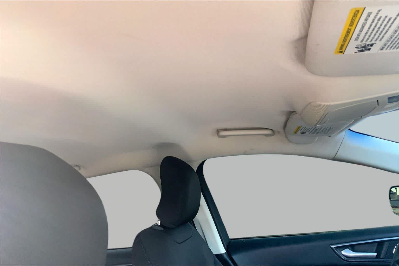 Used 2016 Ford Edge SE FWD image 14